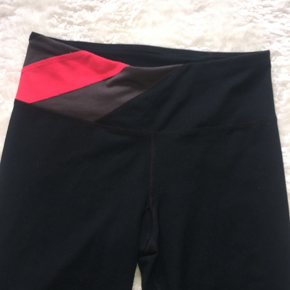 Under Armour Capri Pants - Picture 2 of 5